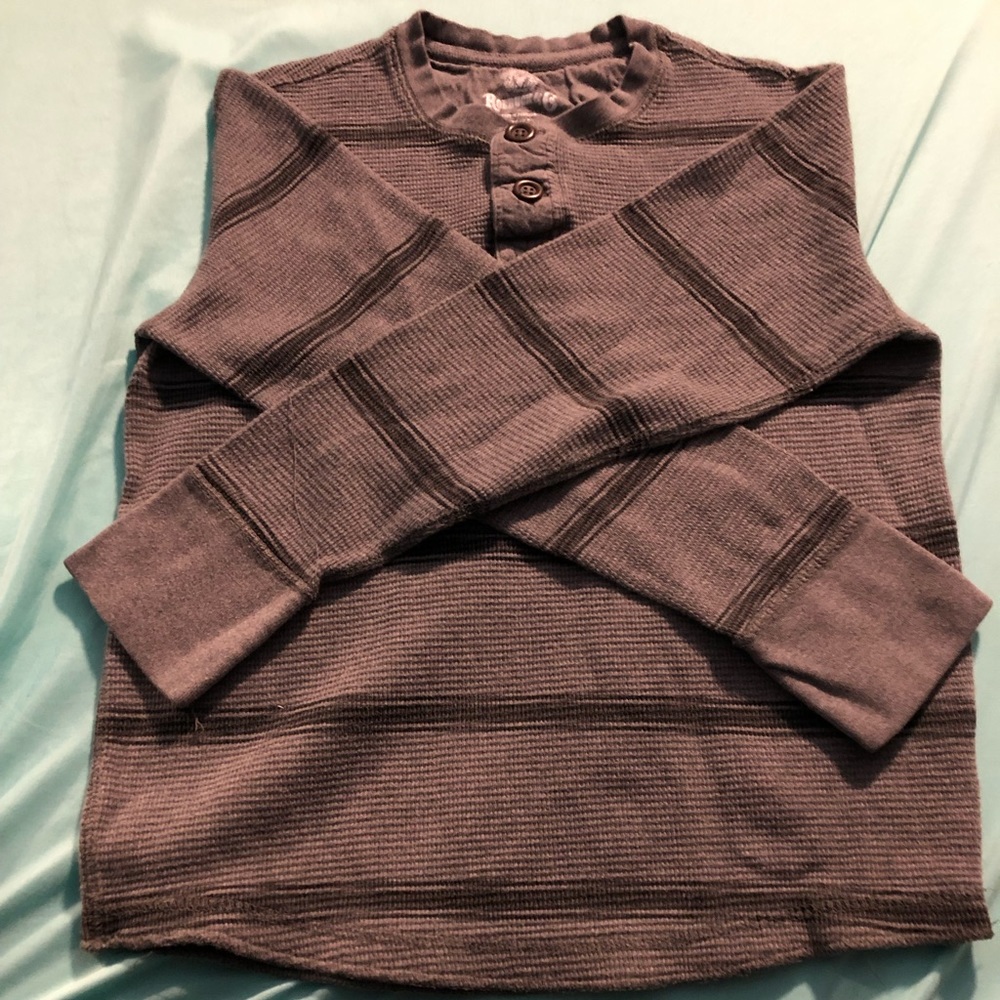 Robuck & Co tee